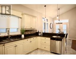 1539 WARBLER WOODS WALK - 14