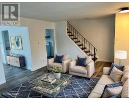 403 GRIFFITH STREET - 1