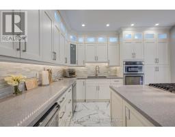 475 UPPER QUEEN STREET - 15