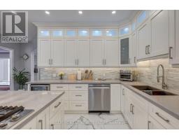 475 UPPER QUEEN STREET - 16
