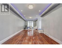 475 UPPER QUEEN STREET - 23