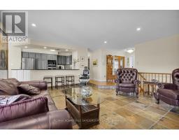 368 SUNNYSIDE COURT - 18