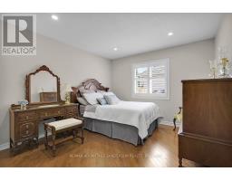 368 SUNNYSIDE COURT - 33
