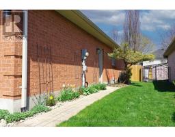 368 SUNNYSIDE COURT - 9