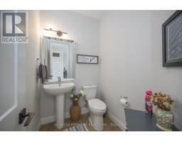 16 OLDE CLOVER DRIVE - 19