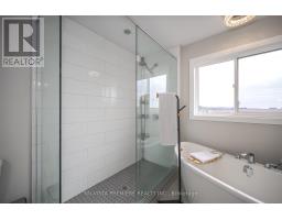 16 OLDE CLOVER DRIVE - 24