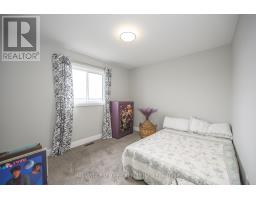 16 OLDE CLOVER DRIVE - 26