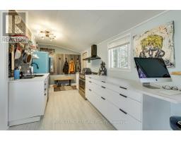 7933 KATHARINE CRESCENT - 4
