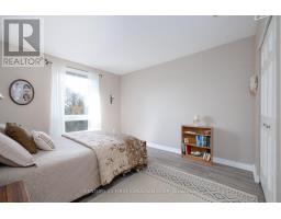245 EVERGLADE CRESCENT - 15