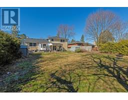1546 GLENGARRY AVENUE - 27