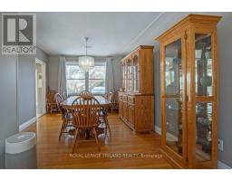 1546 GLENGARRY AVENUE - 7