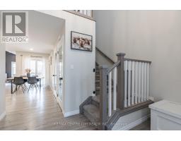 40 LIVINGSTONE DRIVE - 5