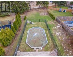 40 BEXHILL DRIVE - 36