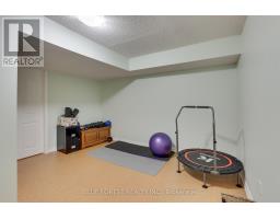 20 TURNBERRY DRIVE - 27