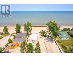 6768 EAST PARKWAY DRIVE - 43