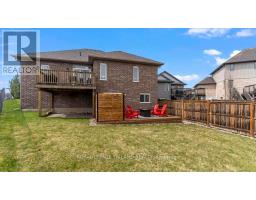 95 CIRCLEWOOD DRIVE - 36
