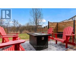 95 CIRCLEWOOD DRIVE - 39