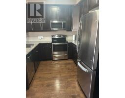 31 - 1030 OAKCROSSING GATE - 4