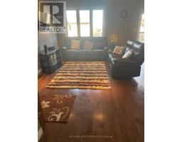 31 - 1030 OAKCROSSING GATE - 6