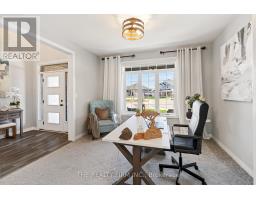 18 SUGAR BUSH PATH - 6