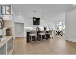1918 FOUNTAIN GRASS DRIVE - 9