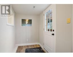 338 RIVERSIDE DRIVE - 32