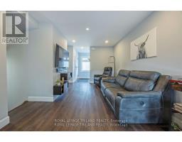 587 ROSEDALE STREET - 10