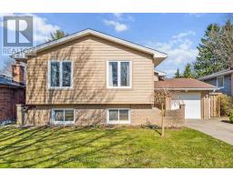 21 WINDING WAY CRESCENT - 3