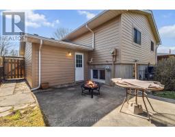 21 WINDING WAY CRESCENT - 41