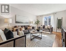 21 WINDING WAY CRESCENT - 8
