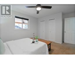 36 JUNIPER CRESCENT - 16
