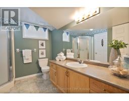36 JUNIPER CRESCENT - 24