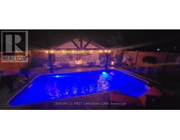 36 JUNIPER CRESCENT - 46