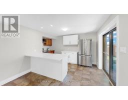 987 BYRONMANOR ROAD - 23