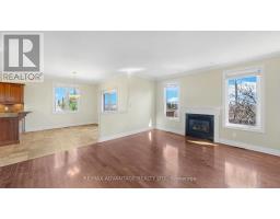 987 BYRONMANOR ROAD - 6