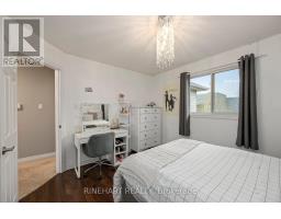 898 CRESTVIEW CRESCENT - 21