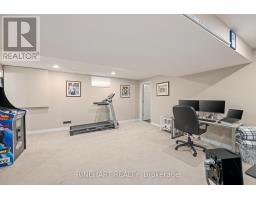 898 CRESTVIEW CRESCENT - 29
