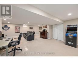 898 CRESTVIEW CRESCENT - 30
