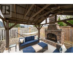 898 CRESTVIEW CRESCENT - 38