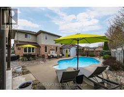 898 CRESTVIEW CRESCENT - 42