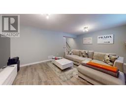 137 - 1061 EAGLETRACE DRIVE - 25