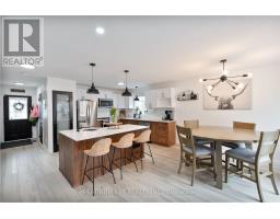 1980 FREDERICK CRESCENT - 6