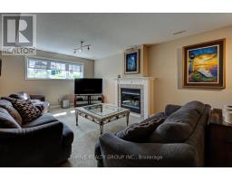 544 DARCY DRIVE - 31