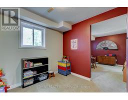 544 DARCY DRIVE - 36