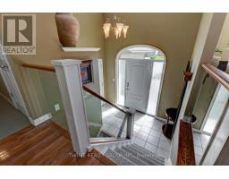 544 DARCY DRIVE - 6