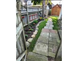 18 JANE STREET - 18