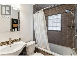 118 VICTORIA STREET - 26