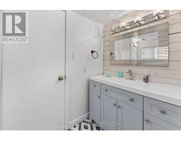 28 WOODWARD AVENUE - 15