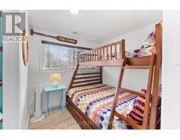 28 WOODWARD AVENUE - 20