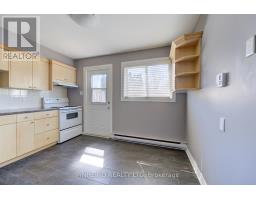 B - 101 WELLESLEY CRESCENT - 13
